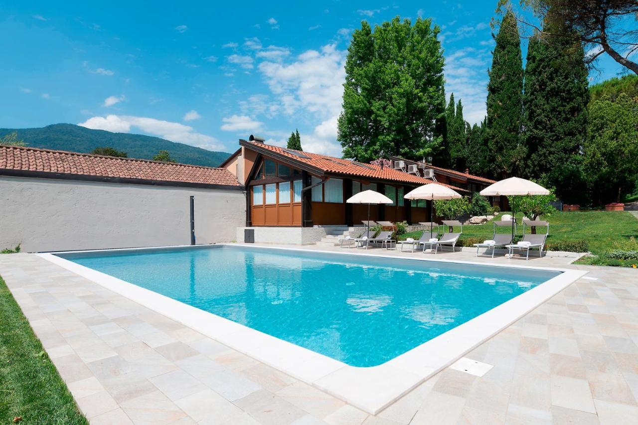 Villa Onedo Abbadia Lariana Bagian luar foto